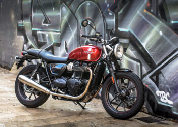 Retro motorcycles best triumph street motorcycle twin via au bikes
